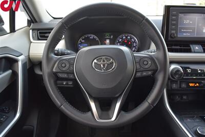 2019 Toyota RAV4 Hybrid XLE  AWD 4dr SUV**BY APPOINTMENT ONLY**Back-Up Camera! Adaptive Cruise Control! Bluetooth! EV/Eco/Sport/Normal/Trail Modes! Heated Seats! Sunroof! Power Liftgate! - Photo 15 - Portland, OR 97266