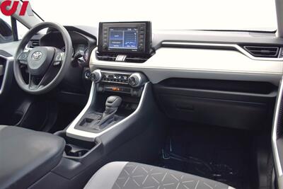 2021 Toyota RAV4 XLE  4dr SUV! Back-Up Camera! Blind Spot Monitor! Adaptive Cruise Control! Bluetooth! Eco/Normal/Sport Modes! 28MPG City! 35MPG Hwy! - Photo 11 - Portland, OR 97266