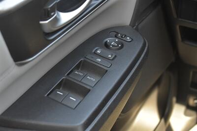 2017 Honda CR-V EX-L w/Navi AWD! Honda Sensing! Adaptive Cruise Control! Blind Spot Monitoring! Heated Leather Seats! Navigation! Power Liftgate! Backup Camera! Sunroof! - Photo 18 - Portland, OR 97266