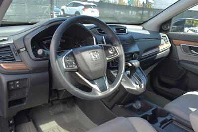 2017 Honda CR-V EX-L w/Navi AWD! Honda Sensing! Adaptive Cruise Control! Blind Spot Monitoring! Heated Leather Seats! Navigation! Power Liftgate! Backup Camera! Sunroof! - Photo 3 - Portland, OR 97266