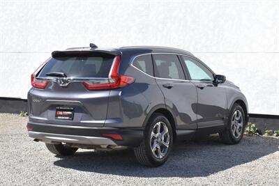 2017 Honda CR-V EX-L w/Navi AWD! Honda Sensing! Adaptive Cruise Control! Blind Spot Monitoring! Heated Leather Seats! Navigation! Power Liftgate! Backup Camera! Sunroof! - Photo 5 - Portland, OR 97266