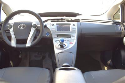 2013 Toyota Prius Two 4dr Hatchback! 51 City MPG! 48 Hwy MPG! EV/ECO/PWR Modes! Back Up Camera! Brake Assist & Smart Stop Technology! Bluetooth! Heated Leather Seats! - Photo 12 - Portland, OR 97266