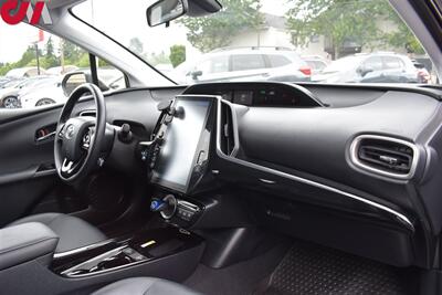 2022 Toyota Prius Prime XLE  4dr Hatchback**BY APPOINTMENT ONLY**55 City MPG! 53 Hwy MPG! Toyota Safety Sense 2.0! Back Up Camera! Navigation! Apple CarPlay! Android Auto! EV, EV Auto, HV Modes! Heated Leather Seats! - Photo 11 - Portland, OR 97266