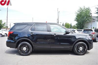 2017 Ford Explorer Police Interceptor Utility  AWD 4dr SUV! Certified Calibration! Back up Camera! Parking Assist Sensors! Bluetooth w/Voice Activation! Mounted Spotlights! - Photo 6 - Portland, OR 97266