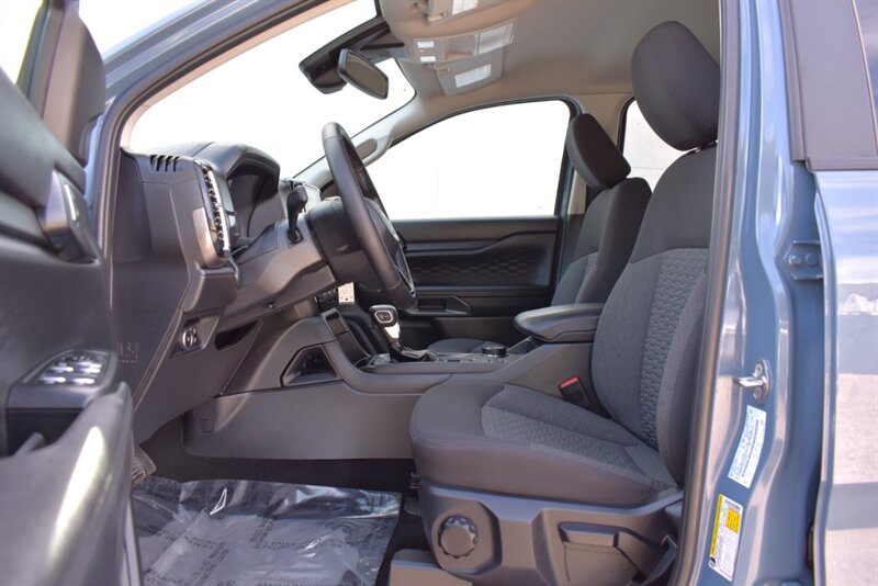 2025 Ford Ranger XLT 4X4 4dr SuperCrew 5.0 ft. SB! Back Up Cam! Blind Spot Monitor! Lane Assist! Park Assist! Pre-Collision Assist! Apple CarPlay! Android Auto! Select Drive Modes! Tow Pkg! - Photo 10 - Portland, OR 97266