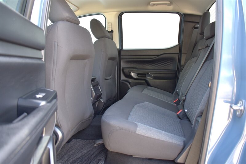2025 Ford Ranger XLT 4X4 4dr SuperCrew 5.0 ft. SB! Back Up Cam! Blind Spot Monitor! Lane Assist! Park Assist! Pre-Collision Assist! Apple CarPlay! Android Auto! Select Drive Modes! Tow Pkg! - Photo 25 - Portland, OR 97266
