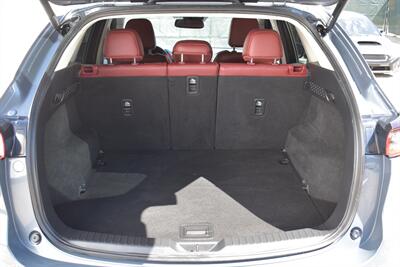 2024 Mazda CX-5 2.5 S Preferred  AWD 4dr SUV! Back Up Camera! Collision Mitigation! Lane Keep Assist! Cruise Control! Drive Mode Select! Power Sunroof! Bluetooth! Apple CarPlay! Android Auto! - Photo 32 - Portland, OR 97266
