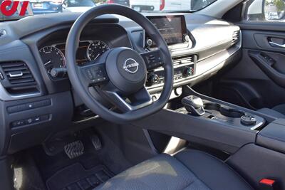 2024 Nissan Rogue SV  AWD 4dr Crossover**BY APPOINTMENT ONLY**Back-Up Camera! Blind Spot Monitor! Lane Assist! Adaptive Cruise Control! Bluetooth! Off-Road/Snow/Auto/Eco/Sport Modes! Power Liftgate! - Photo 3 - Portland, OR 97266
