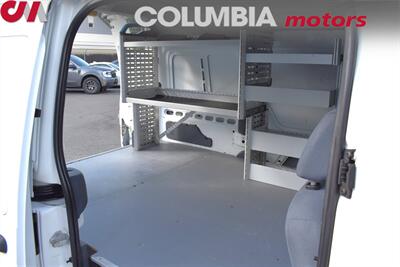 2013 Ford Transit Connect XLT 4dr Cargo Mini-Van w/o Side and Rear Glass! Rear View Camera! Bluetooth! Cruise Control! Roof Rack! - Photo 25 - Portland, OR 97266