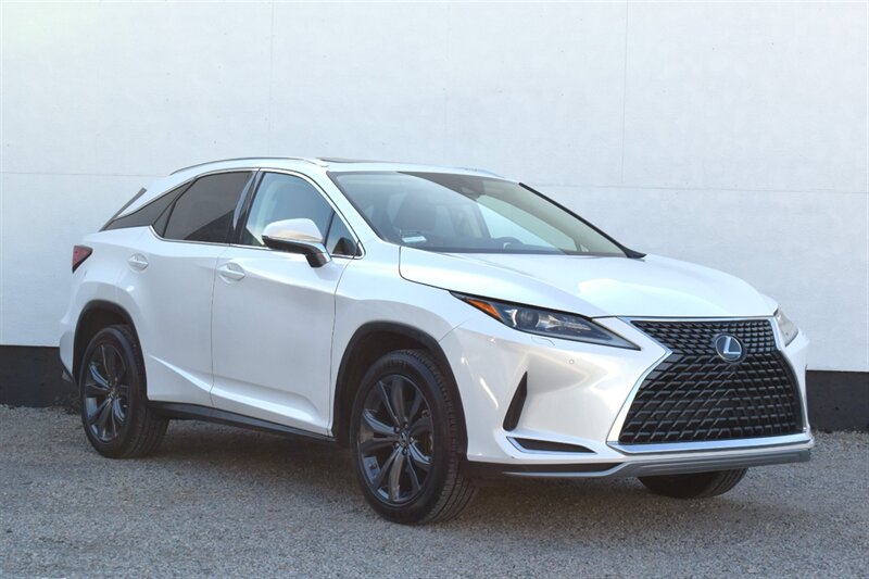 2022 Lexus RX RX 350 Sport Utility 4D  AWD Suv! Lexus Safety System! Adaptive Cruise Control! Blind Spot Monitoring! Apple CarPlay & Android Auto! Navi! Power Liftgate! Backup Camera! Heated & Ventilated Seats!