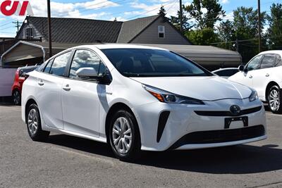 2019 Toyota Prius LE  4dr Hatchback! 54 City MPG! 50 Hwy MPG!  Eco & Power Modes! Lane Assist! Park Assist! Back up Camera! Bluetooth w/Voice Activation! - Photo 1 - Portland, OR 97266