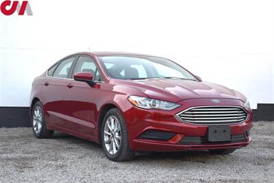 2017 Ford Fusion SE  4dr Sedan! Back Up Camera! Bluetooth/USB! Push Start! Brake Assist & Hill Hold Control! Cruise Control! Sedan