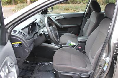 2012 Kia Forte5 SX   - Photo 10 - Salem, OR 97317