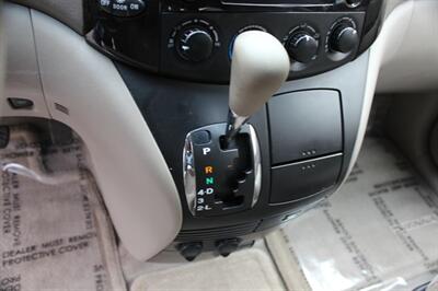 2004 Toyota Sienna CE 7 Passenger   - Photo 12 - Salem, OR 97317