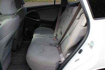2008 Toyota RAV4 Limited - Photo 13 - Salem, OR 97317