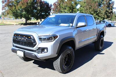 2017 Toyota Tacoma TRD Off-Road   - Photo 2 - Salem, OR 97317