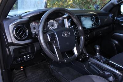 2017 Toyota Tacoma TRD Off-Road   - Photo 9 - Salem, OR 97317