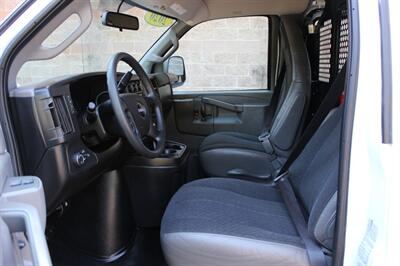 2020 GMC Savana 2500   - Photo 10 - Salem, OR 97317