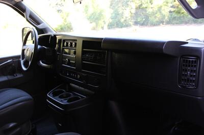 2020 GMC Savana 2500   - Photo 15 - Salem, OR 97317
