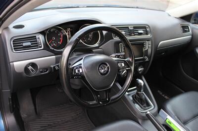2017 Volkswagen Jetta 1.4T SE   - Photo 9 - Salem, OR 97317