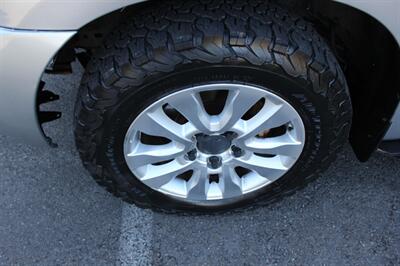 2010 Toyota Sequoia Platinum   - Photo 25 - Salem, OR 97317