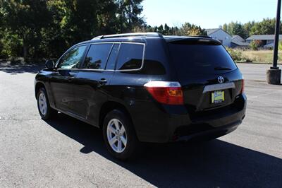 2010 Toyota Highlander   - Photo 3 - Salem, OR 97317