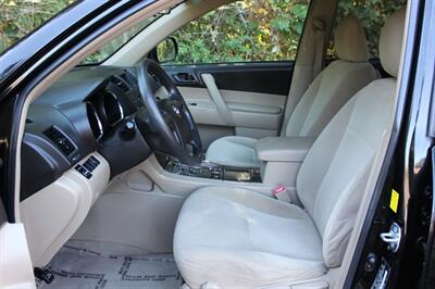 2010 Toyota Highlander   - Photo 10 - Salem, OR 97317