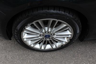2014 Ford Fusion SE   - Photo 18 - Salem, OR 97317