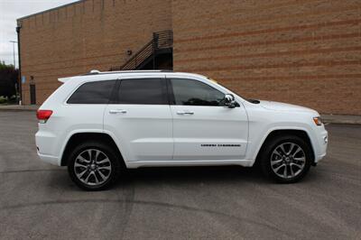 2018 Jeep Grand Cherokee Overland   - Photo 5 - Salem, OR 97317