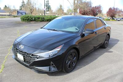 2022 Hyundai Elantra SEL - Photo 2 - Salem, OR 97317