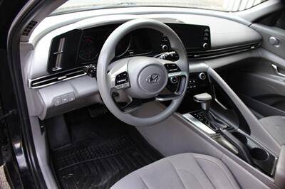 2022 Hyundai Elantra SEL - Photo 9 - Salem, OR 97317