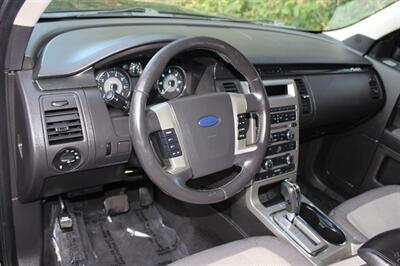2012 Ford Flex SE   - Photo 9 - Salem, OR 97317