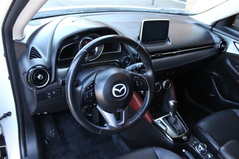 2016 Mazda CX-3 Grand Touring photo 9