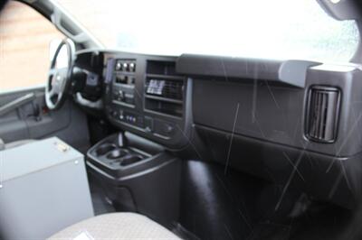 2021 Chevrolet Express 3500   - Photo 17 - Salem, OR 97317
