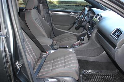 2011 Volkswagen GTI   - Photo 18 - Salem, OR 97317