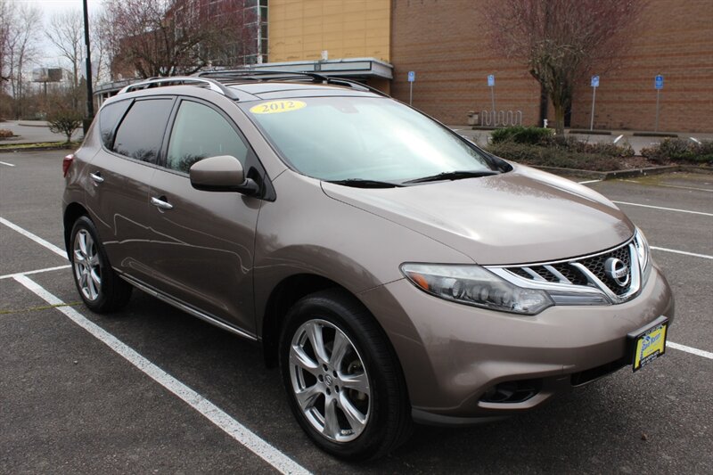 2012 Nissan Murano Platinum Edition  