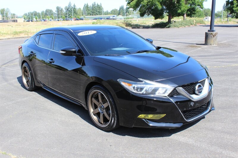 2017 Nissan Maxima 3.5 SV  
