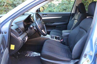 2010 Subaru Outback 2.5i Premium   - Photo 10 - Salem, OR 97317