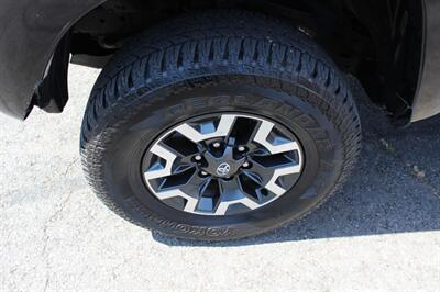 2007 Toyota Tacoma V6   - Photo 18 - Salem, OR 97317