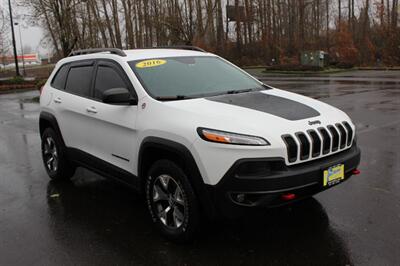 2016 Jeep Cherokee Trailhawk   - Photo 1 - Salem, OR 97317