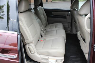 2014 Honda Odyssey Touring Elite   - Photo 18 - Salem, OR 97317