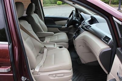 2014 Honda Odyssey Touring Elite   - Photo 20 - Salem, OR 97317
