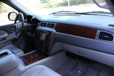 2011 Chevrolet Tahoe LTZ   - Photo 19 - Salem, OR 97317