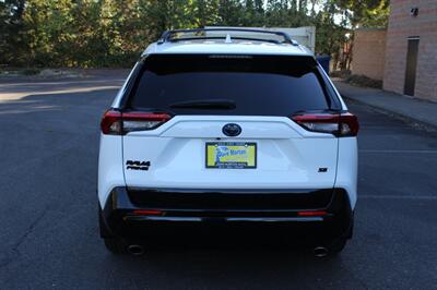 2022 Toyota RAV4 Prime SE   - Photo 9 - Salem, OR 97317
