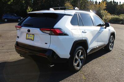 2022 Toyota RAV4 Prime SE   - Photo 5 - Salem, OR 97317