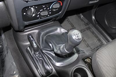 2004 Jeep Liberty Sport - Photo 12 - Salem, OR 97317