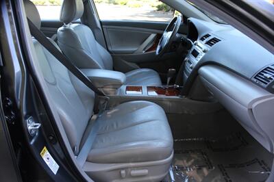2011 Toyota Camry XLE - Photo 17 - Salem, OR 97317