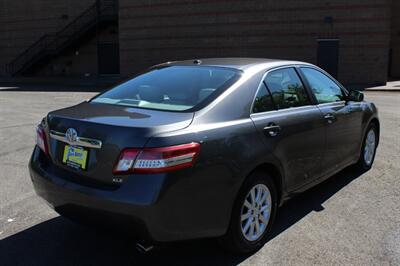2011 Toyota Camry XLE - Photo 4 - Salem, OR 97317