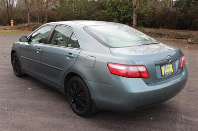2009 Toyota Camry LE - Photo 3 - Salem, OR 97317