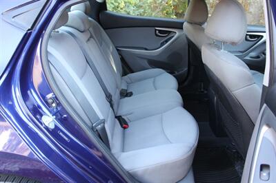 2011 Hyundai Elantra GLS   - Photo 15 - Salem, OR 97317